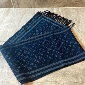 Louis Vuitton Scarf